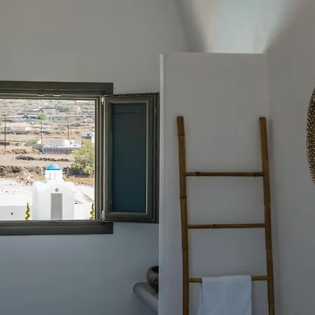 The Amethyst Exclusive