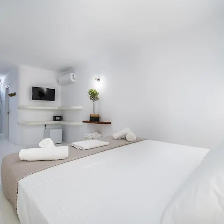 Amethyst Luxury 3* Oia (Santorini)
