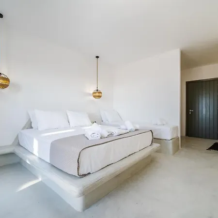 Amethyst Luxury 3* Oia (Santorini)