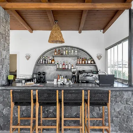 The Amethyst Exclusive *