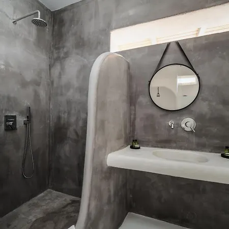 The Amethyst Exclusive 3* Oia