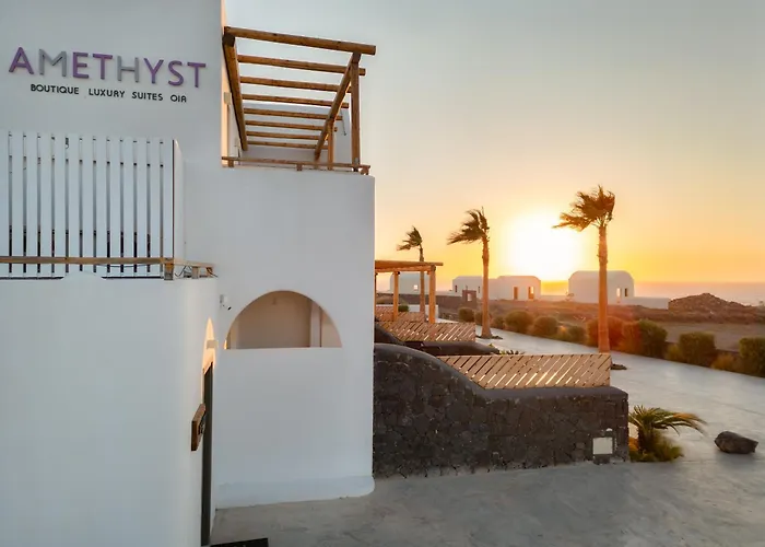 The Amethyst Exclusive * Oia (Santorini)