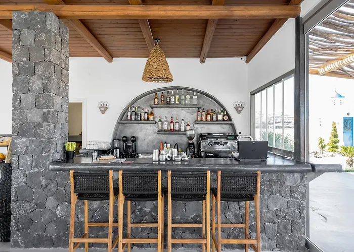 The Amethyst Exclusive *